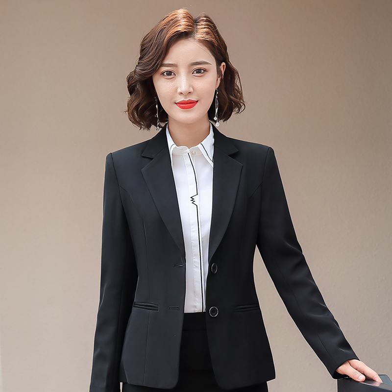 企業員工西服套裝工作服定做有哪些關鍵點